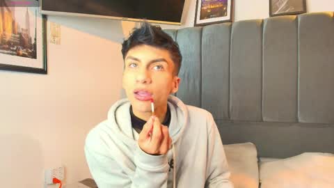 erick online show from March 31, 6:37 am