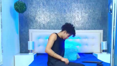   online show from November 2, 5:01 am