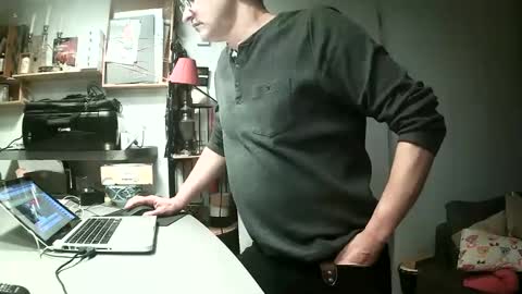 Steph et Eric online show from January 4, 8:37 pm