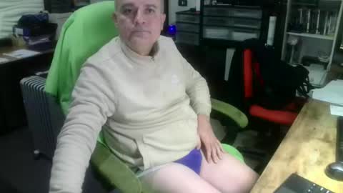 ernello online show from November 26, 5:21 am