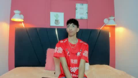 ero_boy40 online show from June 18, 4:03 am
