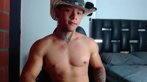 Snapshot of erosscott chatting on September 24, 4:38 pm Eros online show from September 24, 4:38 pm