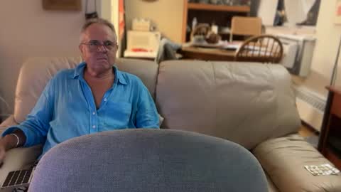 eros online show from September 22, 11:59 pm