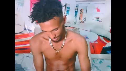 Liam online show from February 18, 7:22 pm