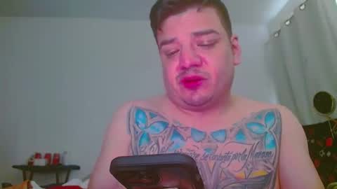 escodamus12 online show from January 18, 6:43 pm