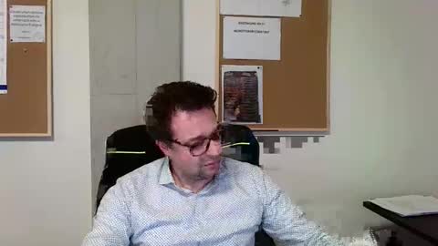 esibizionista 91 online show from February 25, 4:00 pm