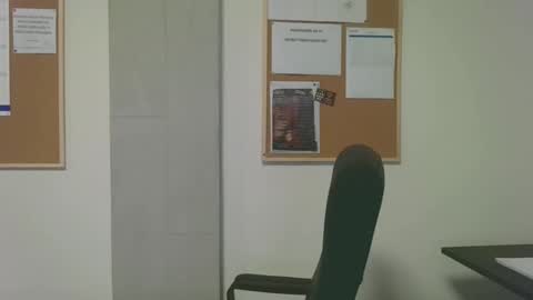 esibizionista 91 online show from March 4, 3:48 pm