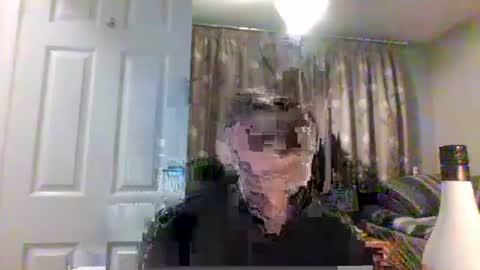 essexlad2022 online show from February 19, 8:38 pm