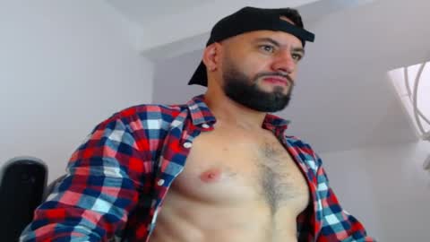 esteban online show from September 13, 1:45 pm