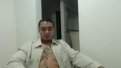 estebanmed92 online show from January 6, 11:09 pm