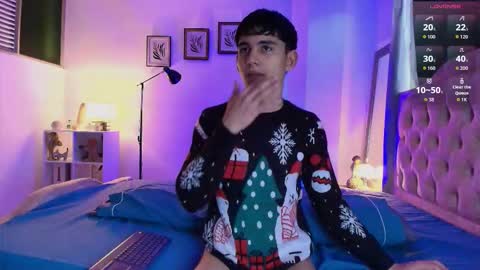 Esteban online show from December 5, 11:39 am