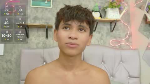 Ethan online show from February 9, 6:56 pm