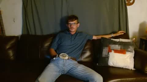 ethansteelexxx2 online show from March 24, 2:39 am