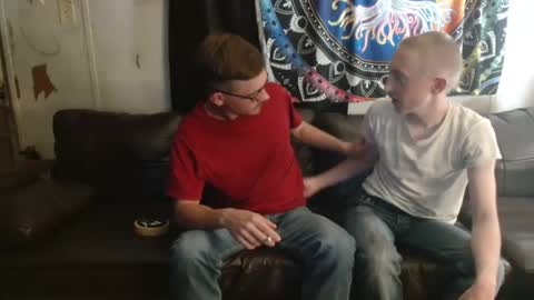 Ethan Steele online show from February 16, 2:11 am