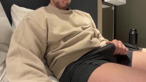 eu_dude online show from November 25, 1:40 am