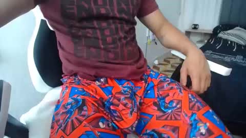 Evan online show from February 8, 6:33 pm