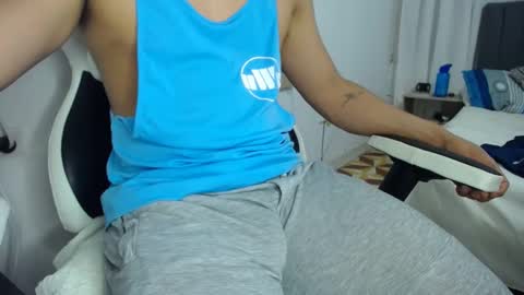 Evan online show from January 2, 4:20 am