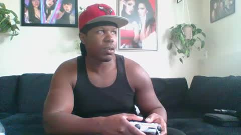 Snapshot of evanschris2048 chatting on October 2, 7:18 pm zayda foxxiity entertainment online show from October 2, 7:18 pm