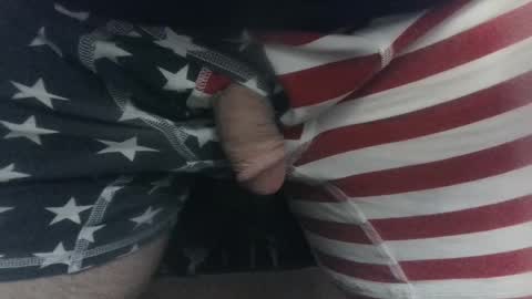 Snapshot of evolite_ chatting on February 15, 6:12 am evolite_ online show from February 15, 6:12 am