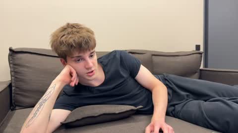 exclusiveflexboy online show from June 19, 10:36 pm