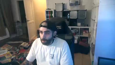 Snapshot of eytab chatting on September 24, 2:33 am Eytab online show from September 24, 2:33 am