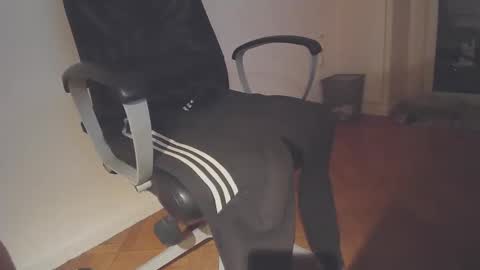 EZCODA online show from November 29, 1:07 am