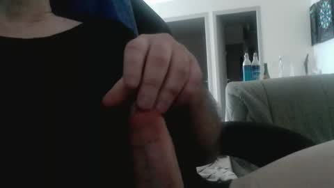 eziogui 44 online show from February 23, 1:46 pm