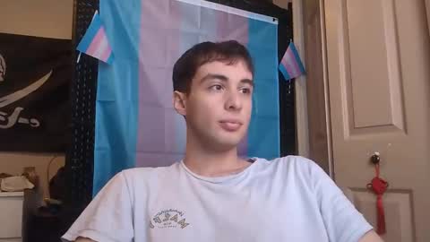 Snapshot of ezra_naamah chatting on December 23, 4:17 pm Ezra Naamah online show from December 23, 4:17 pm