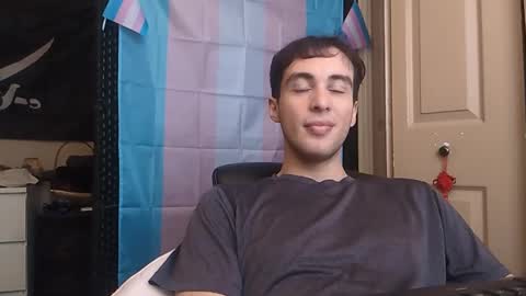 Snapshot of ezra_naamah chatting on January 1, 5:00 pm Ezra Naamah online show from January 1, 5:00 pm