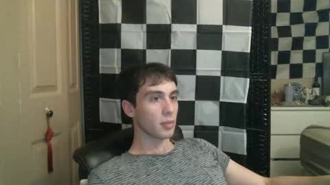 Snapshot of ezra_naamah chatting on January 14, 3:22 am Ezra Naamah online show from January 14, 3:22 am