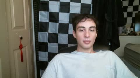 Snapshot of ezra_naamah chatting on January 19, 3:42 pm Ezra Naamah online show from January 19, 3:42 pm