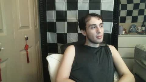 Snapshot of ezra_naamah chatting on February 6, 12:54 am Ezra Naamah online show from February 6, 12:54 am