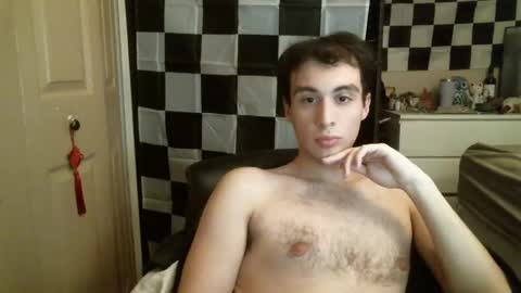 Snapshot of ezra_naamah chatting on January 21, 2:00 am Ezra Naamah online show from January 21, 2:00 am