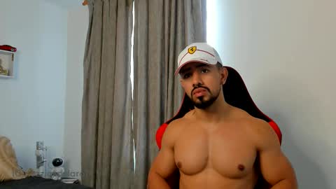 Ezzio Scolaro online show from October 22, 1:48 pm