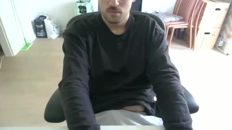 Call me bitch online show from May 3, 8:50 am