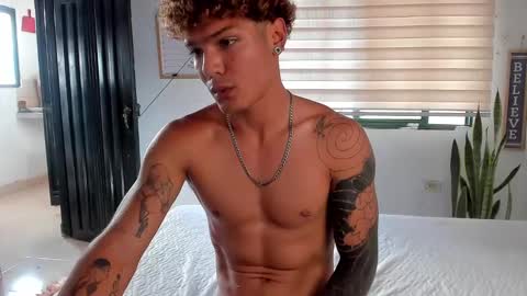 -  A N D E R online show from December 23, 9:29 pm