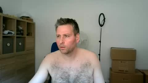 faer_087 online show from April 20, 10:07 am