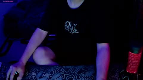 fame online show from June 1, 10:43 pm