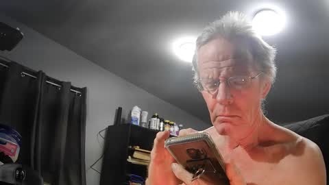 fantasyresort online show from January 6, 4:04 am