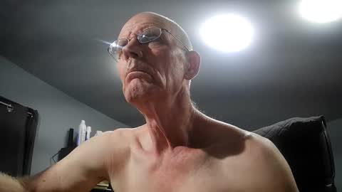 fantasyresort online show from September 9, 3:06 am