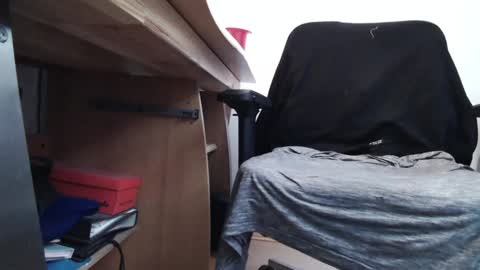 Fat Bernd online show from December 20, 6:13 pm