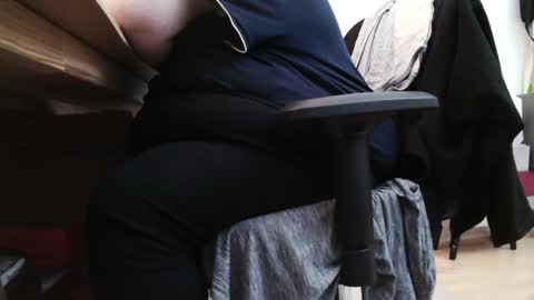 Fat Bernd online show from January 5, 4:06 pm