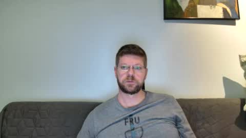 Snapshot of fattenmenow chatting on December 15, 10:58 pm fattenmenow online show from December 15, 10:58 pm