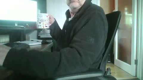 John Buck online show from December 24, 12:11 pm