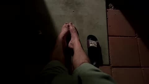FEETOMINES online show from May 2, 3:42 am