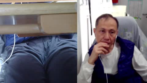 felixlau online show from December 8, 6:01 am