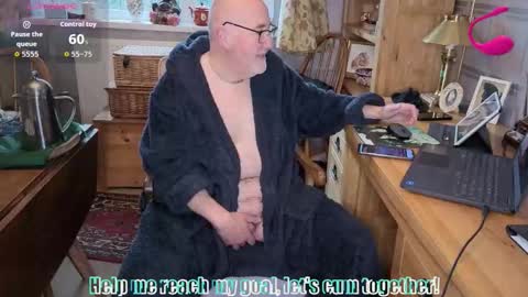 Adam online show from January 12, 8:40 am