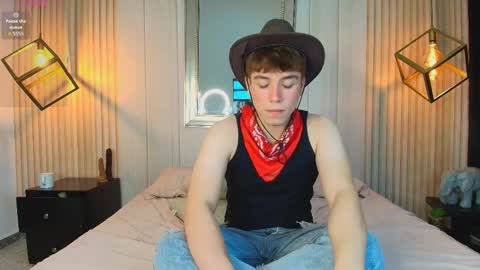 Femboy Max online show from October 11, 1:04 pm