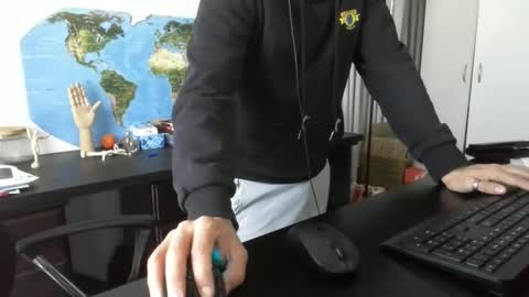 femdomsubby online show from December 18, 12:54 am