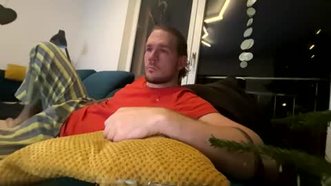 ferdl1988_1 online show from January 6, 9:22 pm